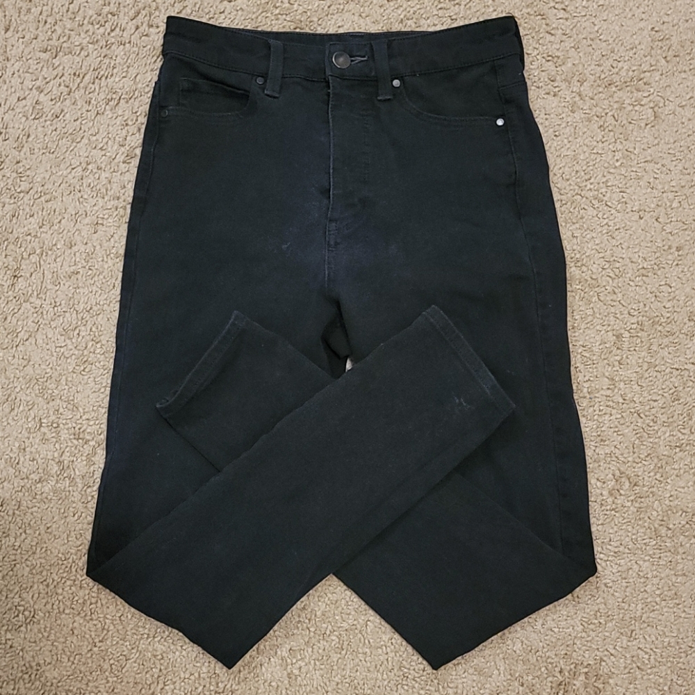 Uniqlo Women's Skinny Jeans - Black